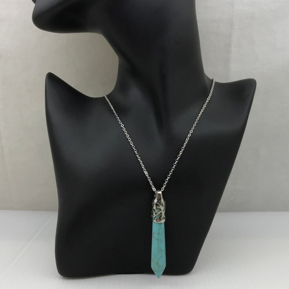 NWT Vintage Turquoise Hexagonal Point Pendant Stainless Steel Necklace 20”